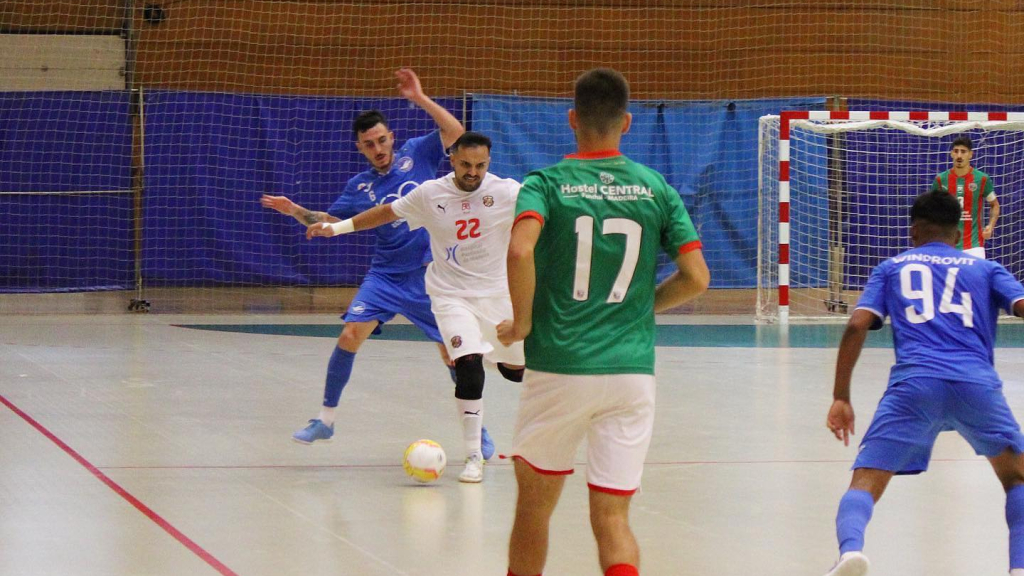 Modicus Bruval perdeu frente ao Marítimo e hoje recebe o Famalicão.