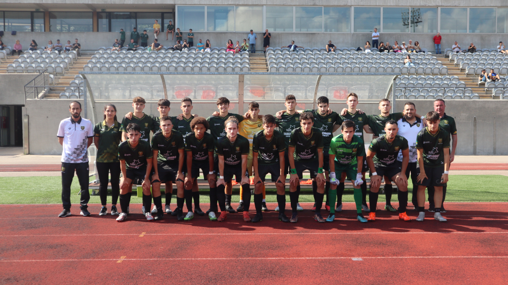Juniores do SC Coimbrões chegaram à mão cheia de golos aos 36 minutos do primeiro tempo.