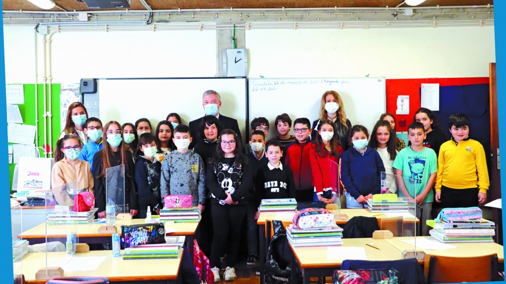 Presidente foi levado à escola 